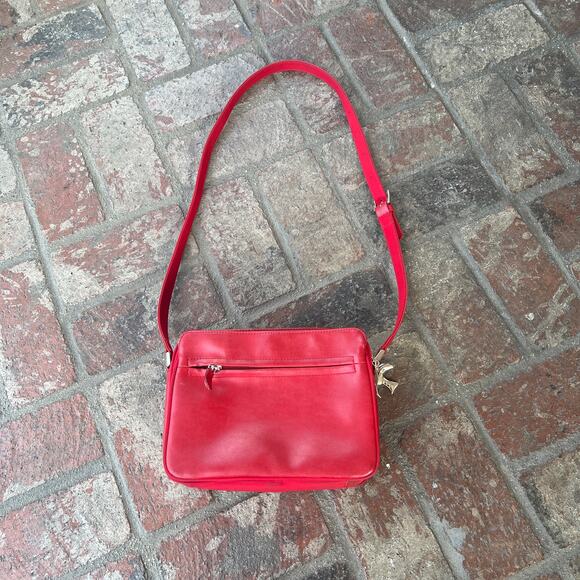 Vintage Liz Clairborne Red Purse with Palm Tree Charm - Picture 2 of 3